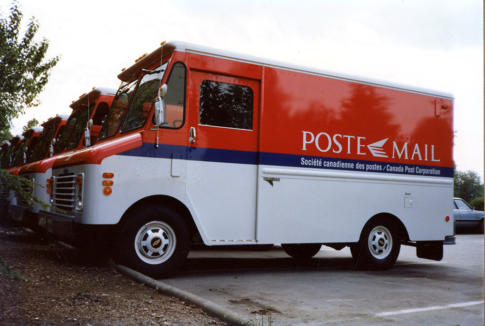1998-2000 Canada Post Fleet Graphics