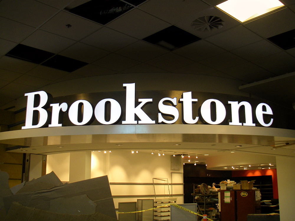 Brookstone_2